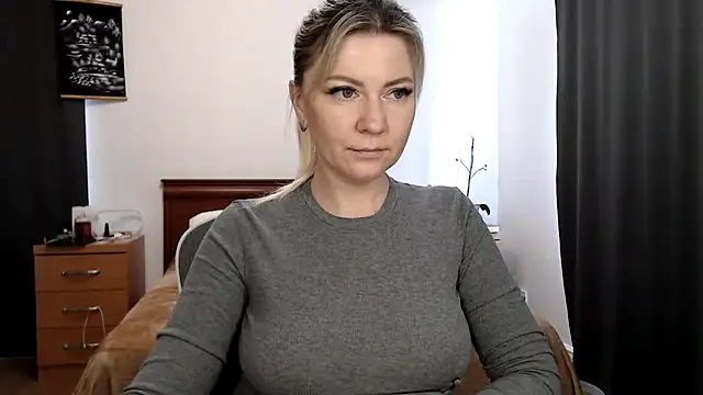 ParadiseAlina online show from 05-11-26, 11:33