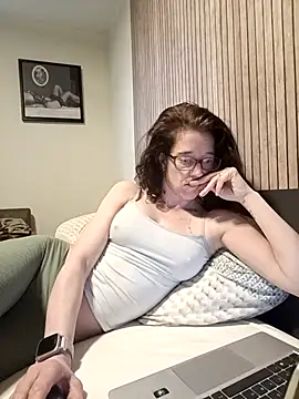 JezebelDutch online show from 03-08-26, 03:15