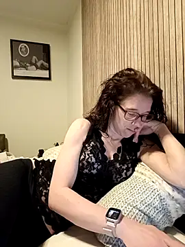 JezebelDutch online show from 03-12-26, 02:10