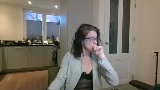 JezebelDutch online show from 01-19-26, 07:45