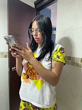 Clawd hot online show from 11-30-25, 04:08