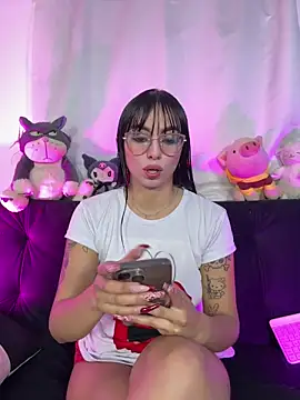 Clawd hot online show from 03-18-26, 01:57