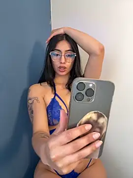 Clawd hot online show from 10-02-25, 12:52