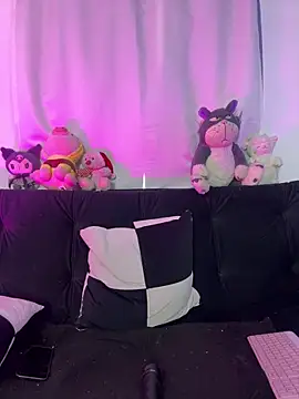 Clawd hot online show from 02-11-26, 02:06