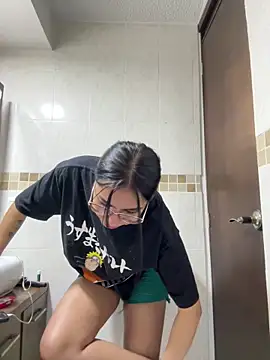 Clawd hot online show from 10-29-25, 02:21