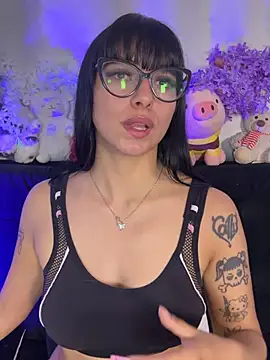 Snapshot of Clawd_hot chatting on 04-30-26, 06:09 Clawd hot online show from 04-30-26, 06:09