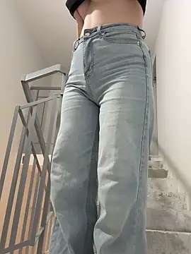 Cumonmme online show from 11-03-25, 08:23