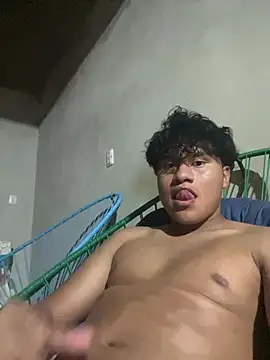 Snapshot of VRGUD0N19cm chatting on 04-22-26, 08:37 VRGUD0N19cm online show from 04-22-26, 08:37