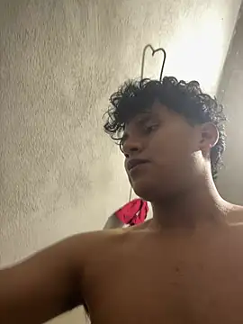 VRGUD0N19cm online show from 04-08-26, 01:18