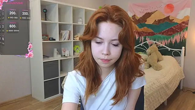 Snapshot of Wendy_Cutie chatting on 10-17-25, 04:53 Wendy Cutie online show from 10-17-25, 04:53