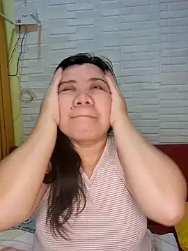 hotlyn45 online show from 03-06-26, 04:46