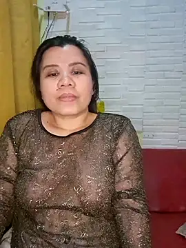 hotlyn45 online show from 02-28-26, 12:49