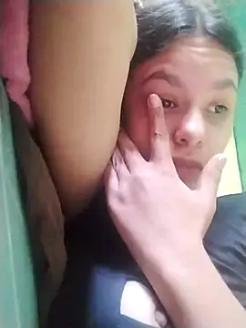 Snapshot of marisolcardona chatting on 09-14-25, 02:50 marisolcardona online show from 09-14-25, 02:50