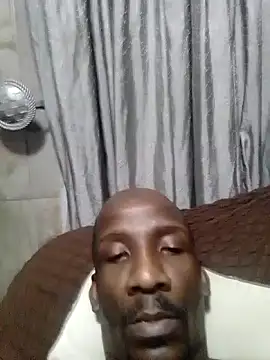 longdickson12345 online show from 12-05-25, 08:39