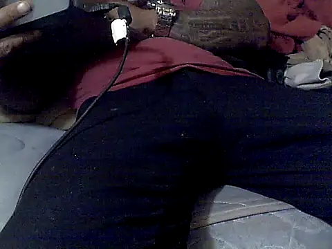 crassanova online show from 12-17-25, 05:01