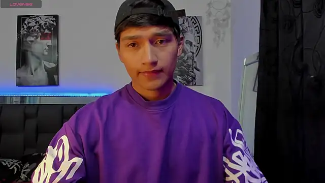 Snapshot of mateo-Esposito chatting on 10-25-25, 10:54 mateo-Esposito online show from 10-25-25, 10:54