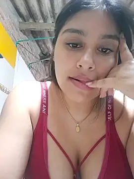 Snapshot of zairabreze chatting on 07-15-26, 02:35 zairabreze online show from 07-15-26, 02:35