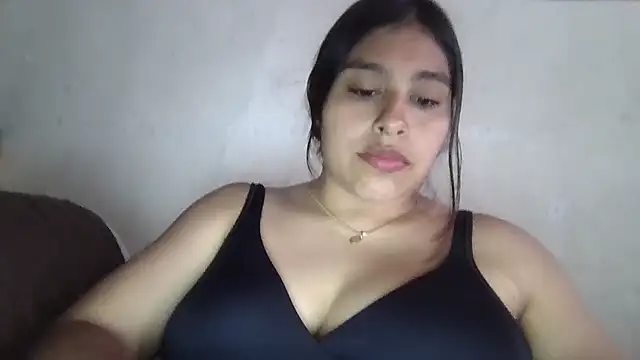 Snapshot of zairabreze chatting on 07-31-26, 09:01 zairabreze online show from 07-31-26, 09:01