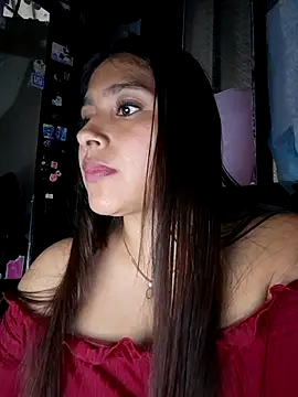 Snapshot of zairabreze chatting on 08-10-26, 01:34 zairabreze online show from 08-10-26, 01:34