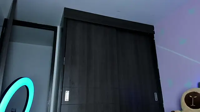 Zoe foxyy online show from 09-21-25, 11:10