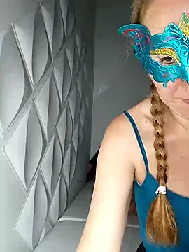 Snapshot of Mily741 chatting on 09-13-25, 11:16 Mily741 online show from 09-13-25, 11:16