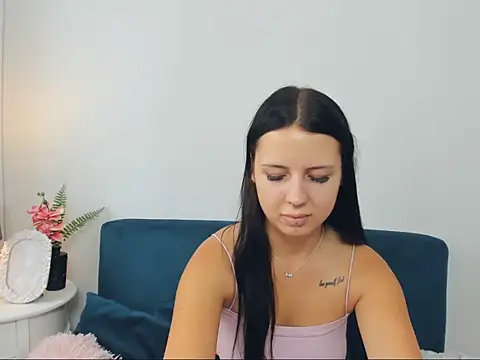 Snapshot of TaliaAdorable chatting on 09-19-25, 11:03 TaliaAdorable online show from 09-19-25, 11:03
