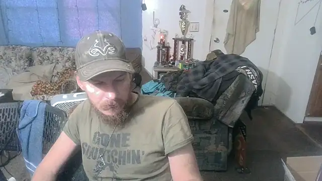 Poundtown1226 online show from 09-21-25, 11:21