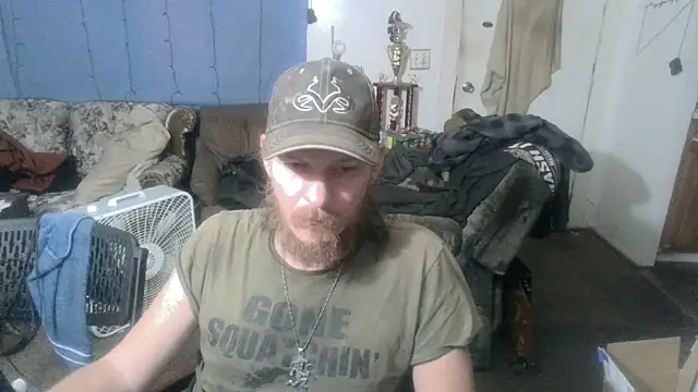 Poundtown1226 online show from 09-28-25, 05:47