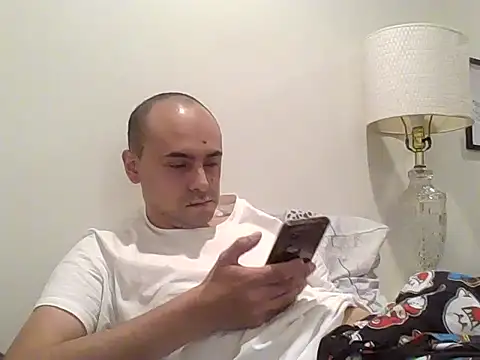 Snapshot of calientescitasoficial chatting on 11-29-25, 03:06 calientescitasoficial online show from 11-29-25, 03:06