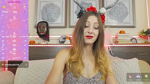 Snapshot of MuseDollX chatting on 10-19-25, 07:05 MuseDollX online show from 10-19-25, 07:05