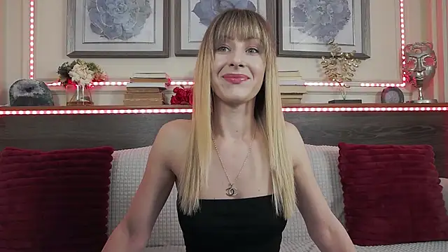 MuseDollX online show from 03-26-26, 08:07