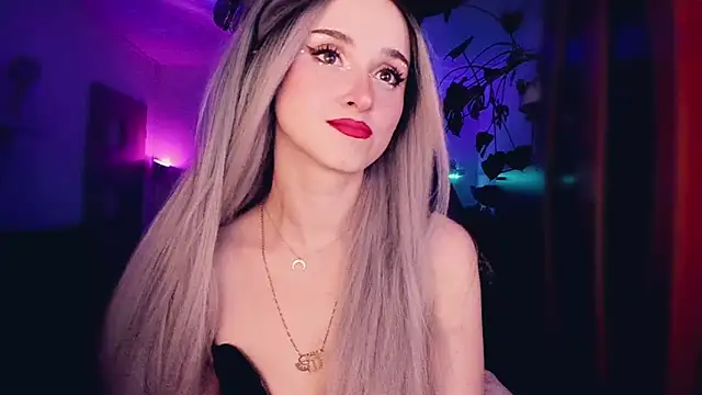 MistressJolie online show from 10-21-25, 06:13