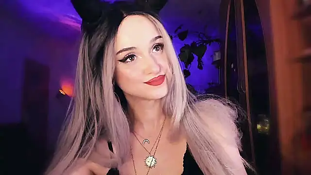 MistressJolie online show from 03-08-25, 04:56