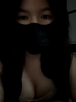 xiaoxun520 online show from 10-04-25, 03:13