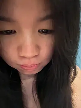 xiaoxun520 online show from 10-26-25, 11:10