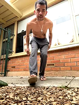 Stelan690 online show from 10-19-25, 05:32