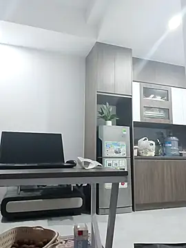Snapshot of susu_baby chatting on 06-27-26, 04:02 susu baby online show from 06-27-26, 04:02
