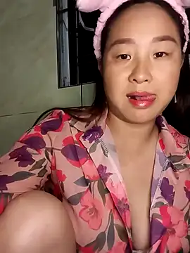 suki-lady online show from 09-29-25, 02:01