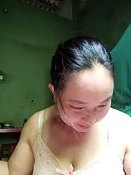 suki-lady online show from 09-12-25, 01:50