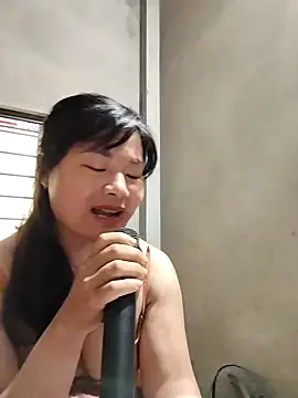 kute-00 online show from 11-22-25, 03:05