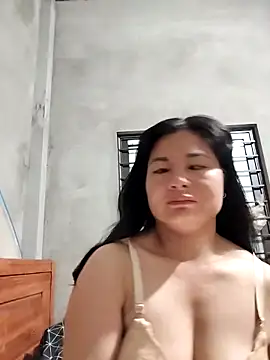 kute-00 online show from 11-13-25, 09:08