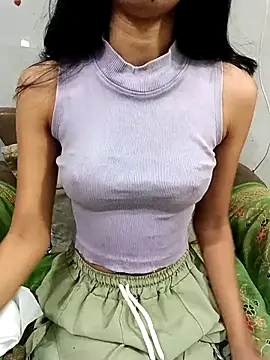 Daizy Shah online show from 03-24-26, 07:03