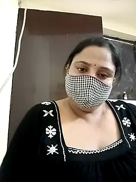 Snapshot of Shikha-mehra7 chatting on 10-02-25, 08:07 Shikha-mehra7 online show from 10-02-25, 08:07