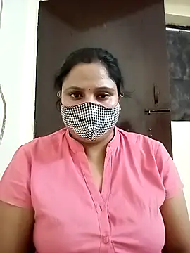 Snapshot of Shikha-mehra7 chatting on 10-06-25, 04:13 Shikha-mehra7 online show from 10-06-25, 04:13