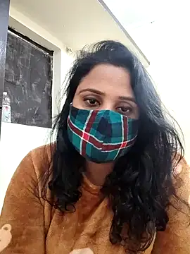 Shikha-mehra7 online show from 12-20-25, 10:40