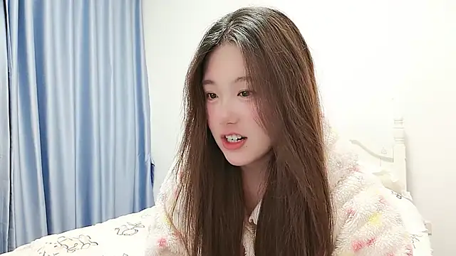 Luna 868 online show from 11-26-25, 04:51