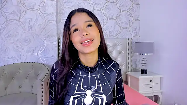 amara rousse online show from 11-30-25, 11:22