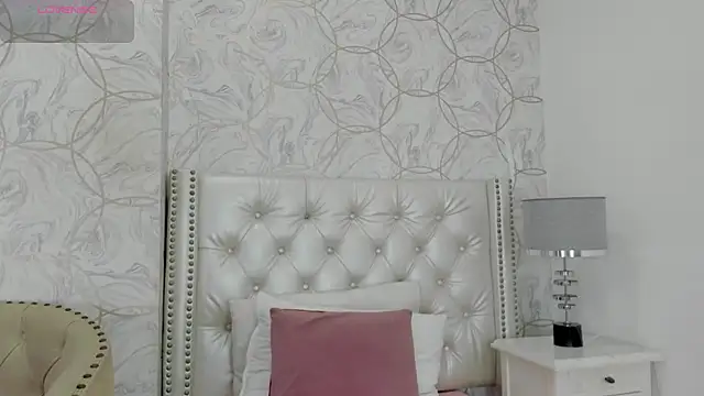 Snapshot of amara_rousse chatting on 10-18-25, 11:45 amara rousse online show from 10-18-25, 11:45