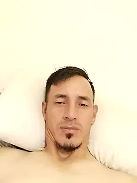 Snapshot of JuanD_vero chatting on 10-08-25, 06:41 JuanD vero online show from 10-08-25, 06:41
