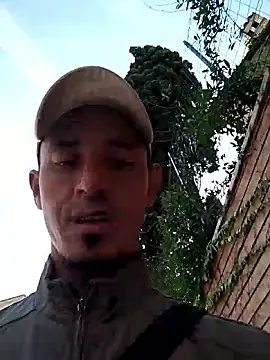 Snapshot of JuanD_vero chatting on 10-12-25, 08:16 JuanD vero online show from 10-12-25, 08:16